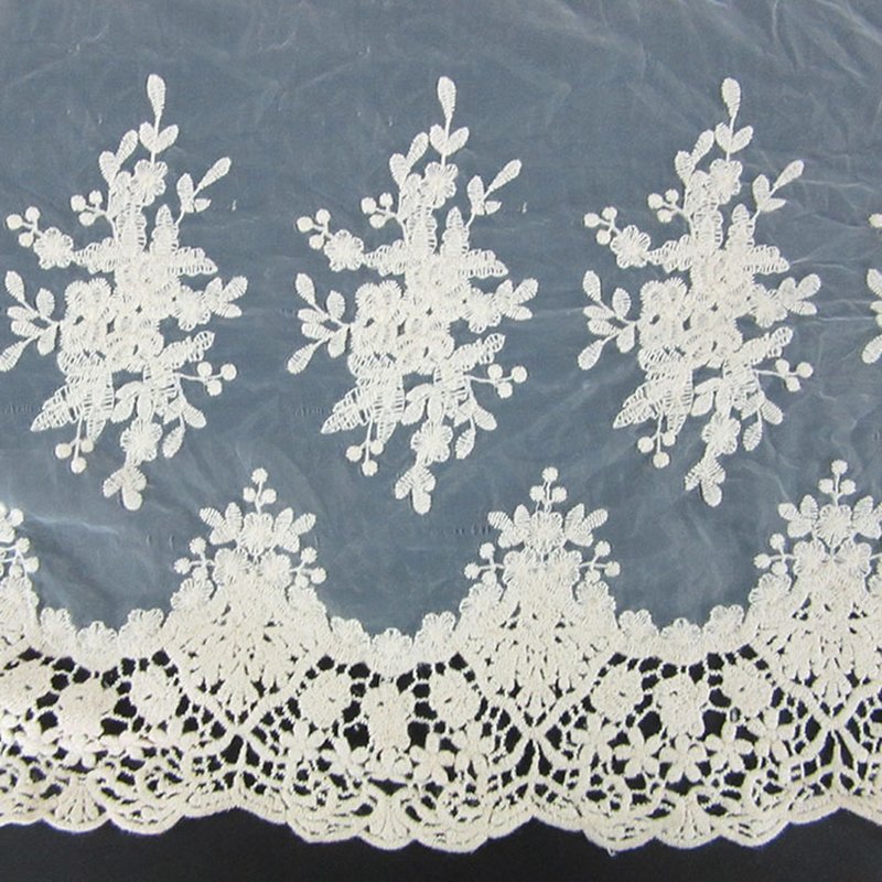 All-Over Lace Trim Polyester Sequin Fabric for Apparel Wholesale Suppl 4